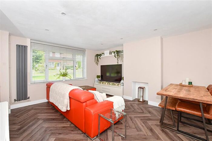 3 Bedroom End Of Terrace House For Sale In Brookway, Lindfield, Haywards Heath, West Sussex, RH16