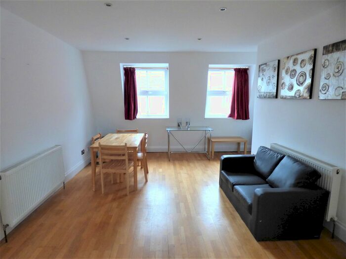 2 Bedroom Flat To Rent In Hessell Street, London, E1