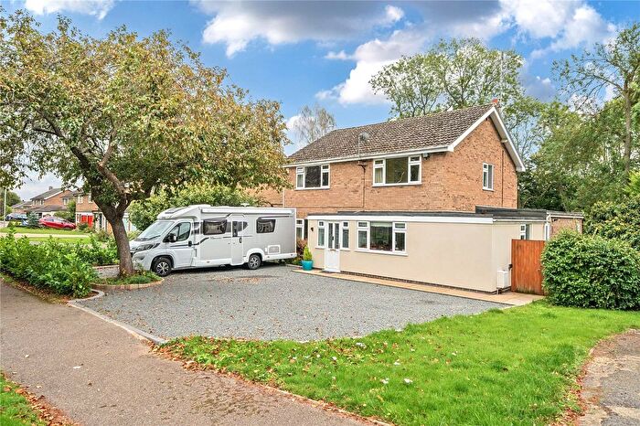 4 Bedroom Detached House For Sale In Willoughby Drive, Empingham, Oakham, Rutland, LE15
