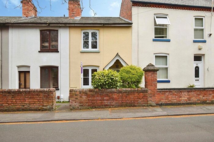 2 Bedroom End Terrace House For Sale In Front Street, Leicester, Leicestershire, LE4