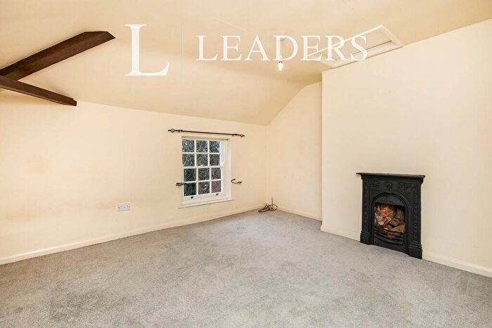 3 Bedroom End Of Terrace House To Rent In The Square, Darley Abbey, DE22