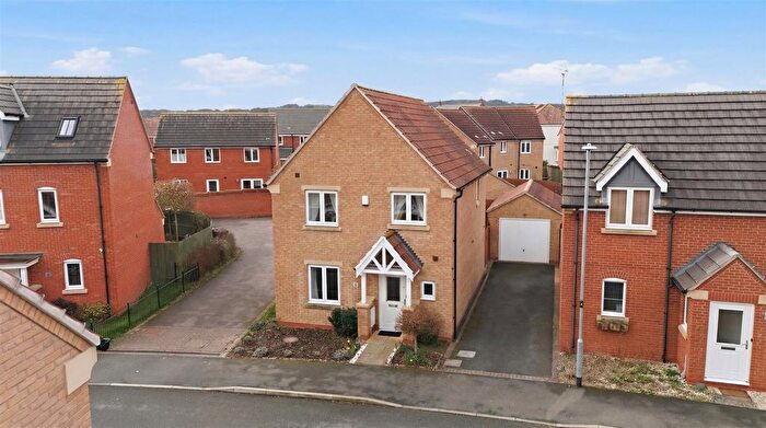 3 Bedroom Detached House For Sale In Wilson Drive, Loughborough, LE11