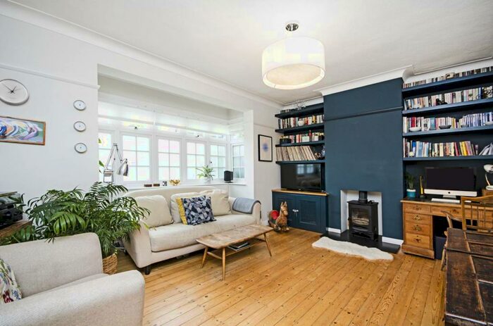 3 Bedroom House To Rent In Dalston Lane, Dalston, London, E8