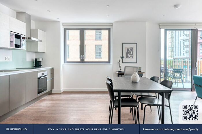 2 Bedroom Flat To Rent In Walthamstow, E17