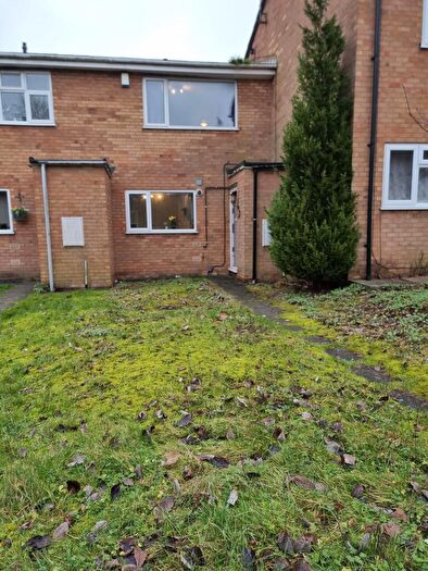 2 Bedroom Terraced House For Sale In Beaumont Walk, Leicester, LE4