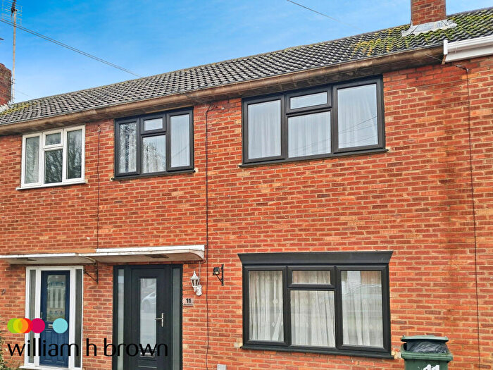 3 Bedroom House To Rent In Storr Gardens, Hutton, Brentwood, CM13