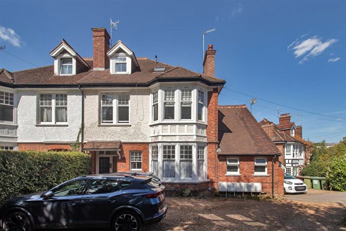 1 Bedroom Flat For Sale In Montacute Road, Tunbridge Wells, TN2