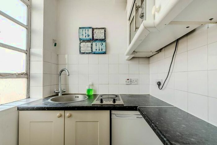 Studio To Rent In Sloane Avenue, Chelsea, London, SW3