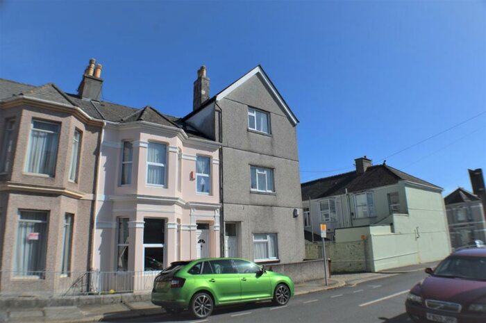 1 Bedroom Flat To Rent In Egerton Place, St Judes, PL4