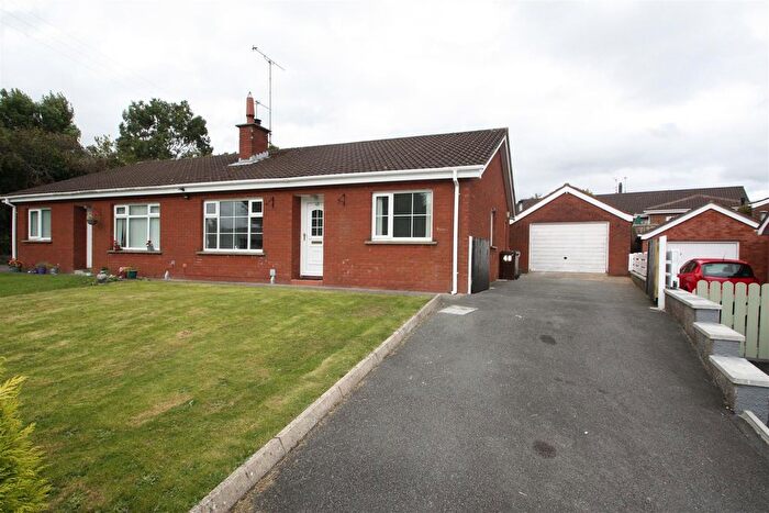 3 Bedroom Semi-Detached Bungalow To Rent In Magowan Park, Hillsborough, BT26