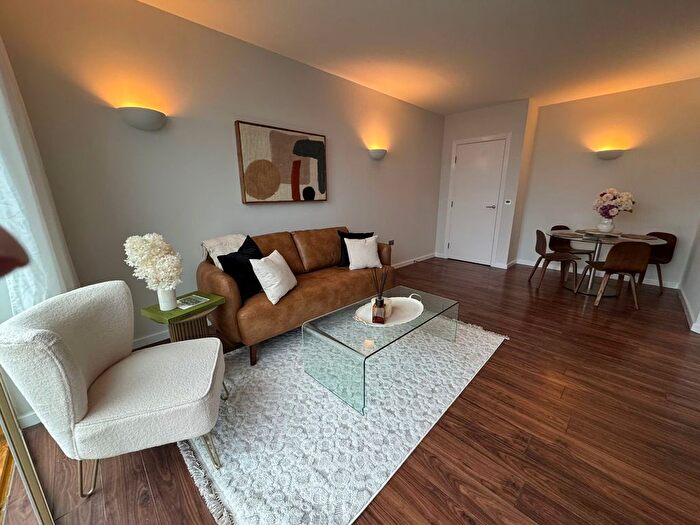 2 Bedroom Flat To Rent In Wellington Street, Leeds, LS1