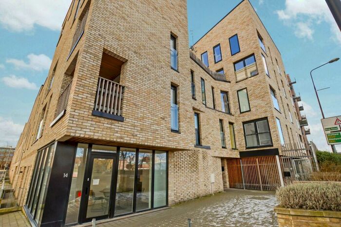 2 Bedroom Flat To Rent In Islington Wharf Mews, Old Mill Street, Ancoats, Manchester, M4
