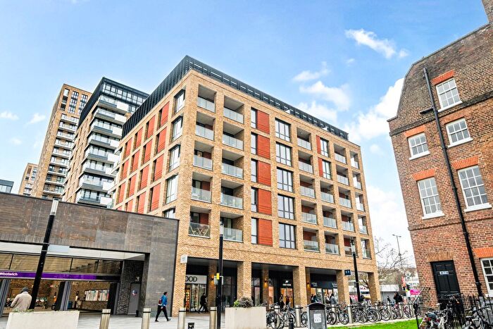 2 Bedroom Flat For Sale In Victory Parade, Plumstead Road, London, SE18