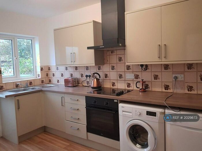 4 Bedroom Terraced House To Rent In Filton Grove, Bristol, BS7
