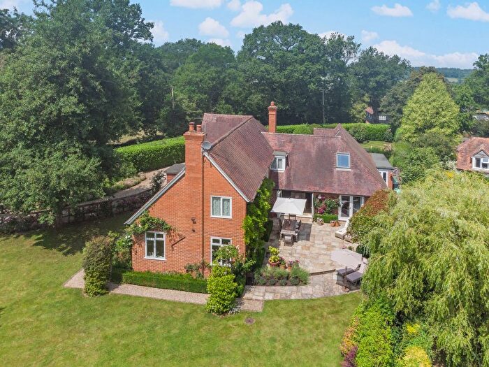 5 Bedroom Detached House For Sale In Chapel Row, Berkshire, RG7