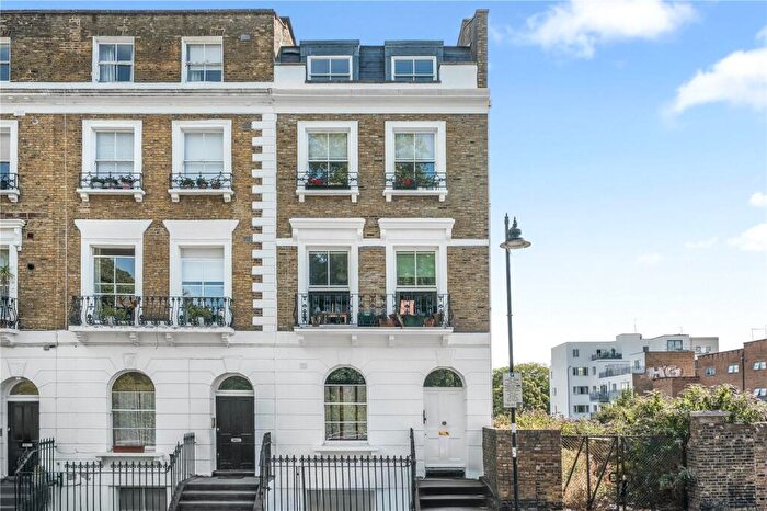 1 Bedroom Apartment For Sale In Arundel Square, London, N7