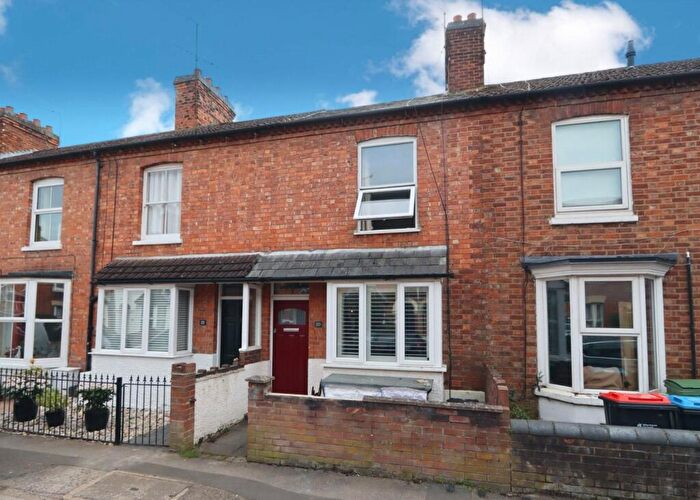 2 Bedroom Terraced House For Sale In Bury Avenue, Newport Pagnell, Buckinghamshire, MK16