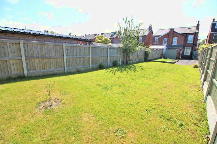 3 Bedroom Semi-Detached House To Rent In Beacham Road, Southport, Southport, PR8