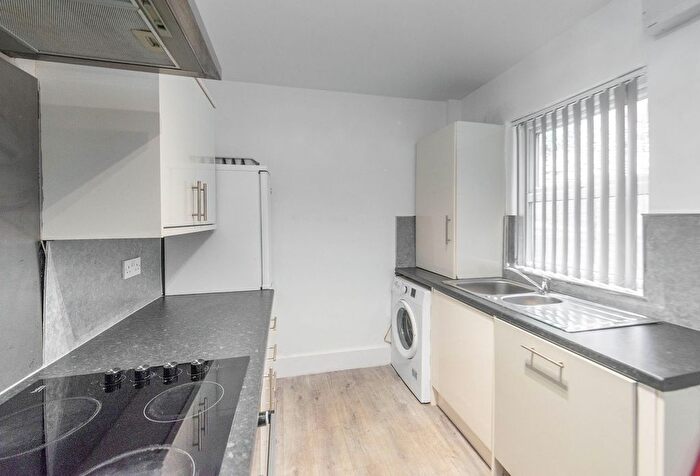 4 Bedroom Terraced House For Sale In Abbeydale Road, Nether Edge, S7