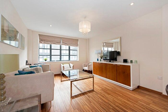2 Bedroom Apartment To Rent In Westland Place, London, N1