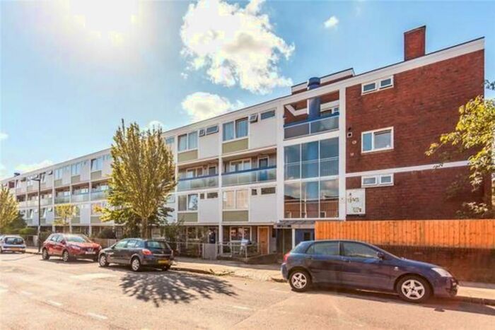4 Bedroom Flat To Rent In Caithness House, Twyford Street, Bansbury Estate, Kings Cross, N1