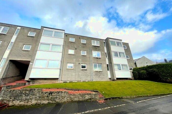 2 Bedroom Flat To Rent In Ellisland Road, Glasgow, G43