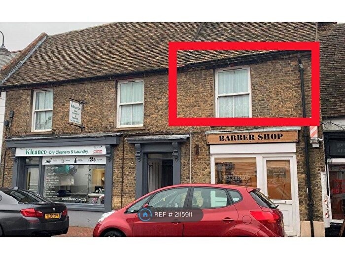 1 Bedroom Flat To Rent In Market Street, Ely, CB7