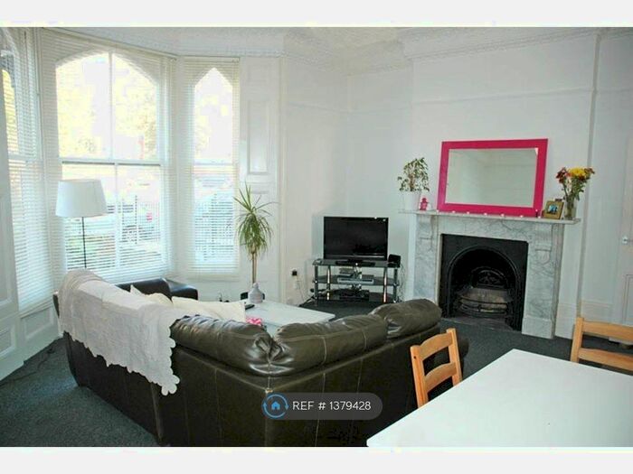 1 Bedroom Flat To Rent In Anerley Park, London, SE20