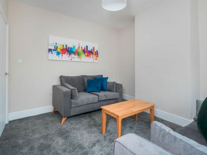 4 Bedroom Terraced House To Rent In Southmead Road, Southmead, Bristol, BS10