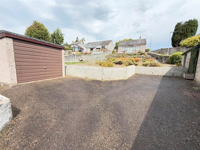 2 Bedroom Bungalow For Sale In Victoria, Lostwithiel, PL22