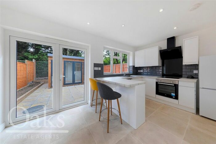 Bungalow To Rent In The Bungalows, Streatham Road, London, SW16