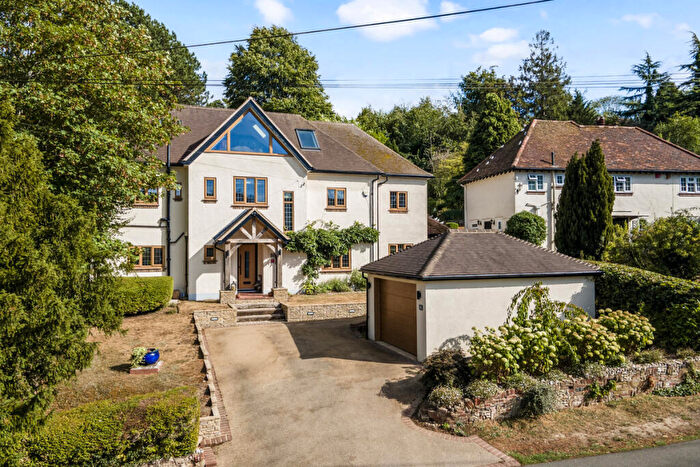 5 Bedroom Detached House For Sale In Harestone Hill, Caterham, CR3