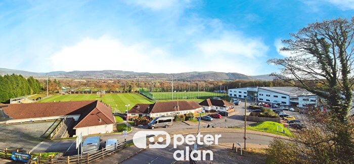 2 Bedroom Flat To Rent In Meadow Bank, Llandarcy, Neath, SA10