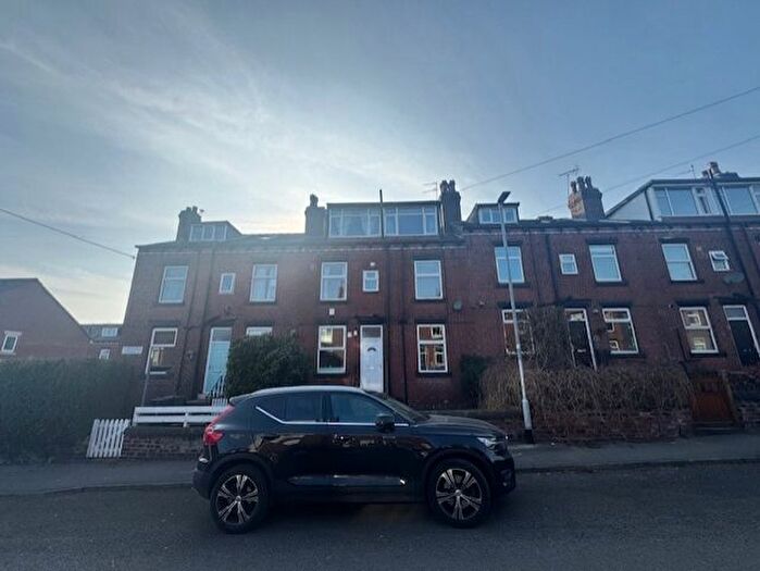 4 Bedroom Terraced House To Rent In Conference Terrace, Armley, Leeds, LS12