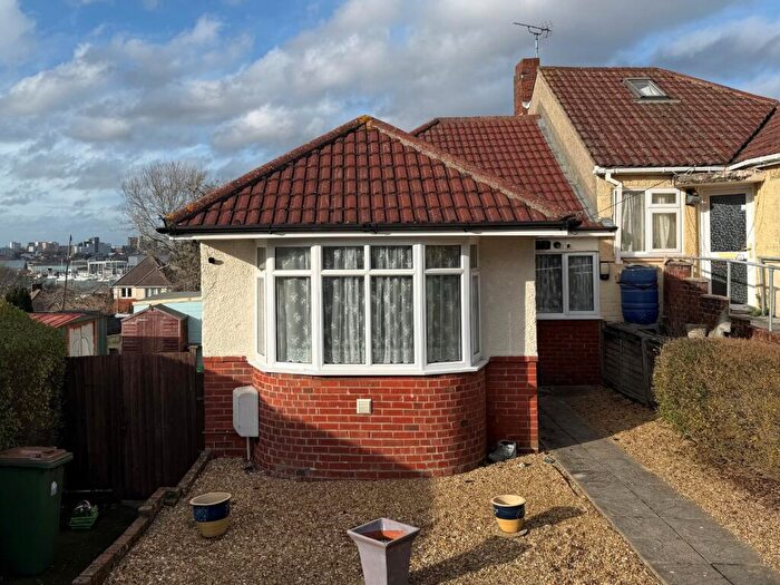 2 Bedroom Bungalow To Rent In Bryanston Road, Bitterne, Southampton, SO19