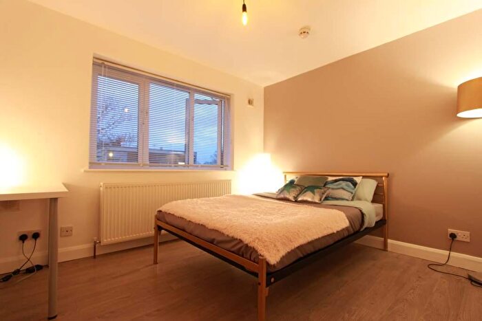 1 Bedroom House Of Multiple Occupation To Rent In Goldings Crescent, Hatfield, AL10