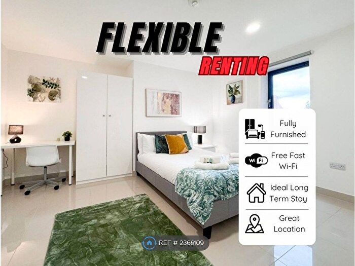 3 Bedroom Flat To Rent In West Mount, Leeds, LS2