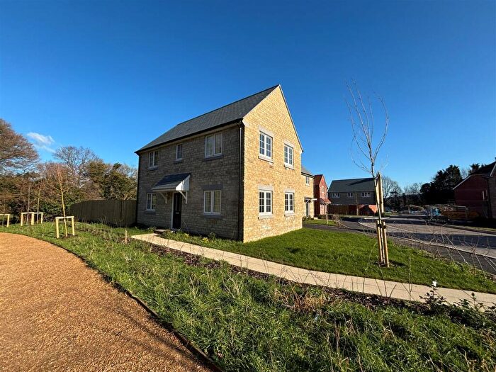 3 Bedroom Detached House For Sale In Shillingstone Lane, Okeford Fitzpaine, Blandford Forum, DT11