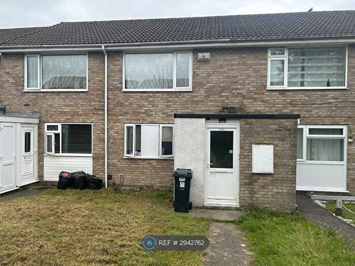 3 Bedroom Flat To Rent In Little Stoke, Bristol, BS34
