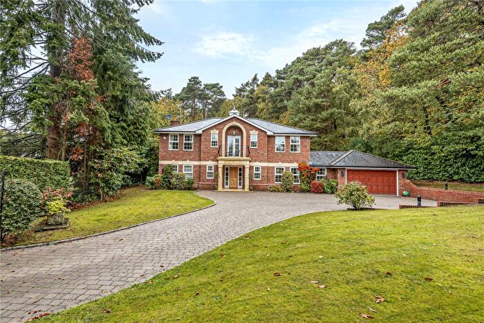 4 Bedroom Detached House To Rent In Westwood Road, Windlesham, Surrey, GU20