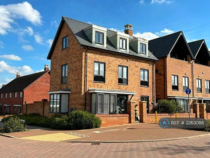 4 Bedroom Detached House To Rent In Longhorn Drive, Milton Keynes, MK8