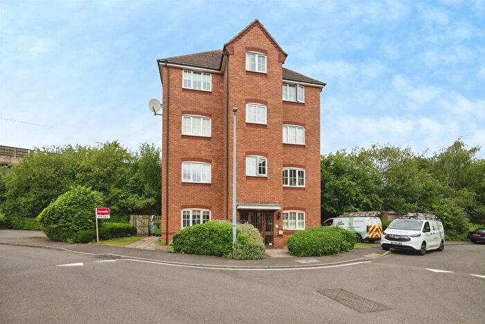2 Bedroom Flat For Sale In Ashwood Close, Oldbury, B69