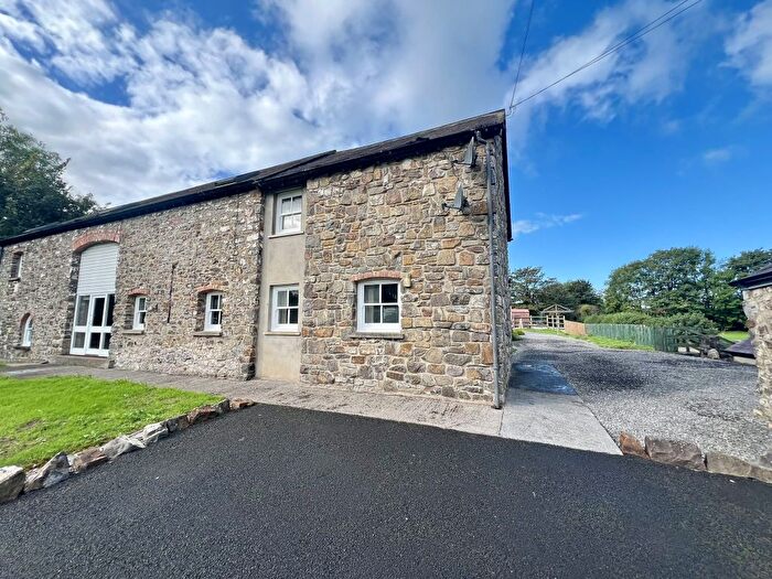 2 Bedroom Property To Rent In Old St Clears Road, Johnstown, Carmarthen, SA31