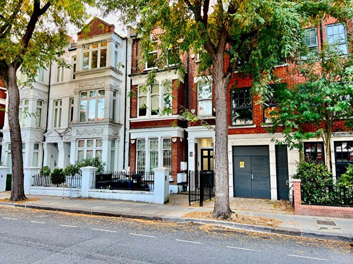 2 Bedroom Flat To Rent In Wolverton Gardens, Hammersmith, W6