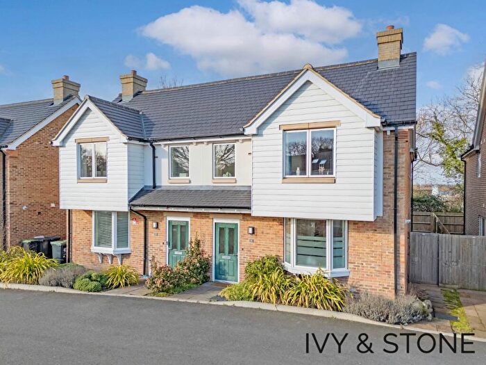 4 Bedroom Semi-Detached House To Rent In Grove Lane, Chigwell, Essex, IG7