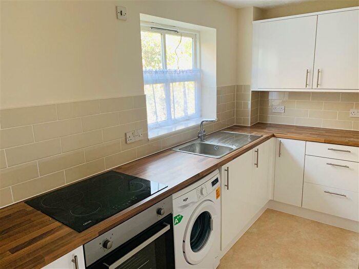 1 Bedroom Flat To Rent In Gordon Road, Canterbury, CT1