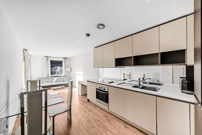 1 Bedroom Flat To Rent In Deals Gateway, London, SE13