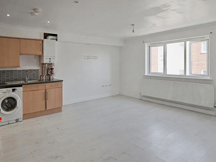 2 Bedroom Flat For Sale In Dane Road, Martony Court Dane Road, CT9 - Photo 6