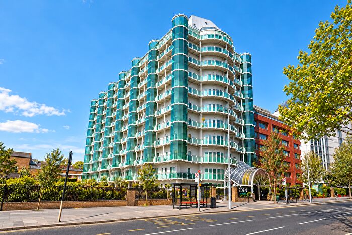 2 Bedroom Flat To Rent In Cavalier House, London, W5