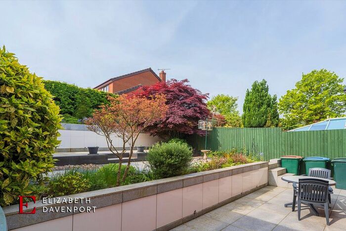 4 Bedroom Detached House For Sale In Greenland Court, Allesley Green, Coventry, CV5